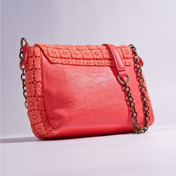 Darling Coral Lace Women’s crossbody Bag - Picture 3 of 9